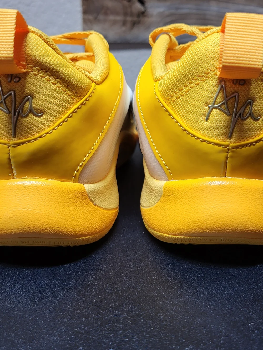 Nike low profile